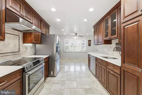 Vienna, VA 22181,2631 E MEREDITH DR