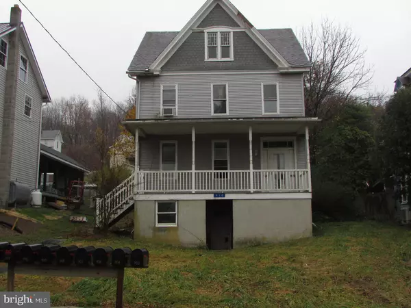 910 MAIN ST, Delta, PA 17314