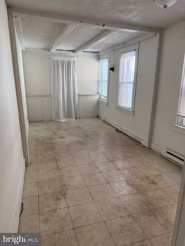 Lancaster, PA 17603,648 COLUMBIA AVE