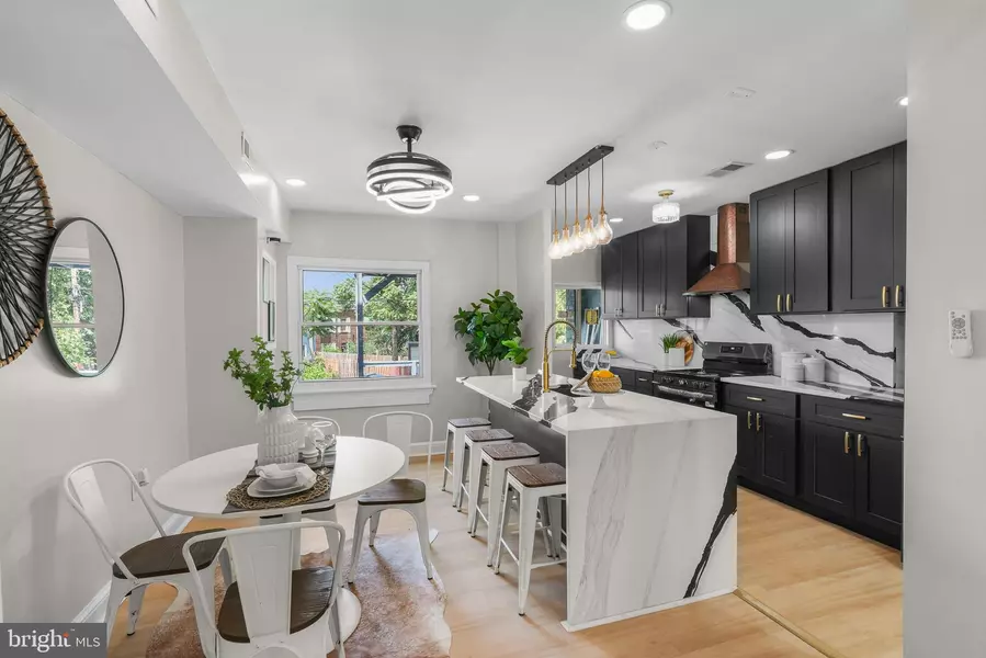 1614 Q ST SE, Washington, DC 20020