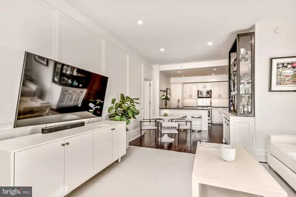 Philadelphia, PA 19103,130-00 S 18TH ST #804