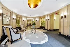 Philadelphia, PA 19103,130-00 S 18TH ST #804