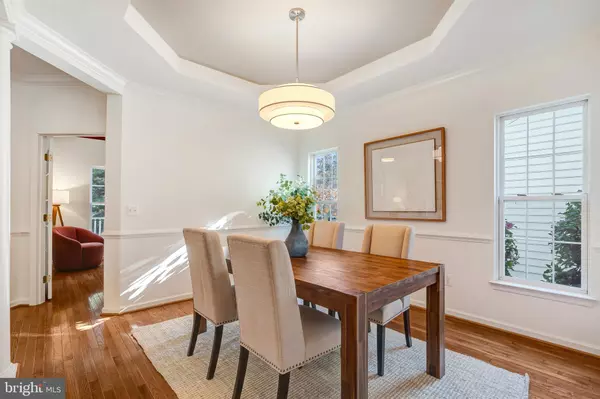 Lorton, VA 22079,9237 OLD BEECH CT