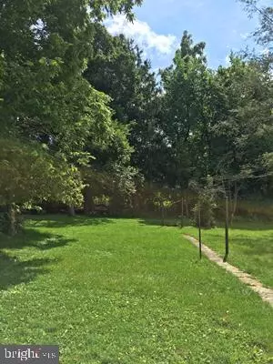 York, PA 17403,1638 MT ROSE AVE