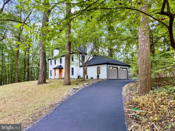 Malvern, PA 19355,11 OAK LN