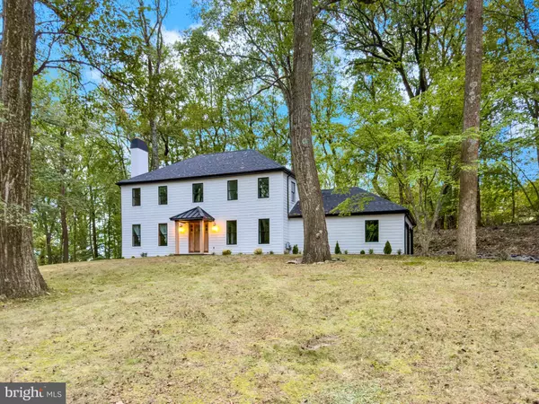 11 OAK LN, Malvern, PA 19355