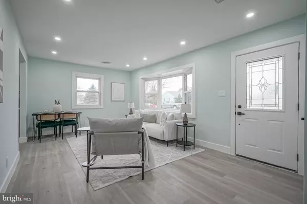 West Berlin, NJ 08091,10 ASTOR AVE