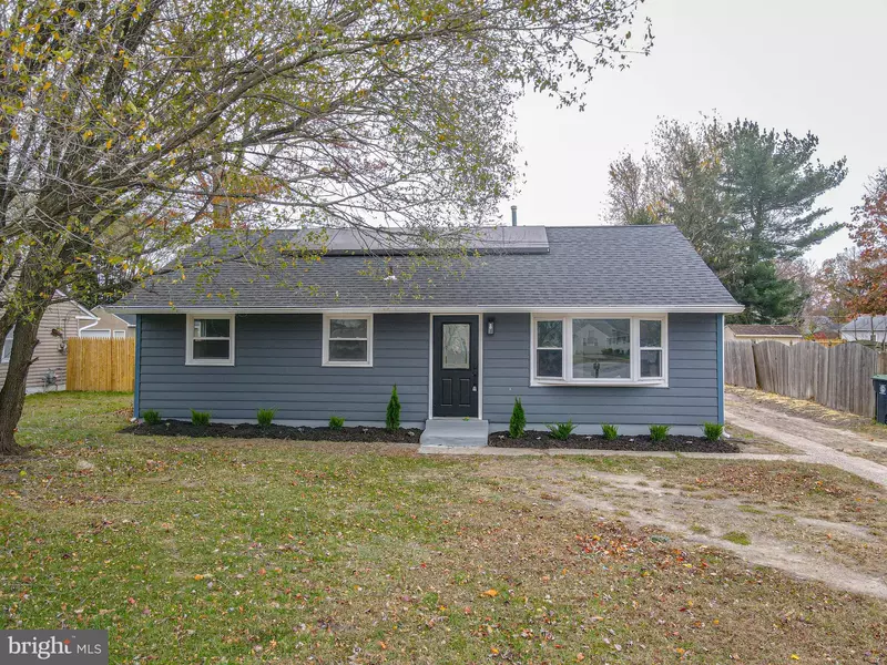 10 ASTOR AVE, West Berlin, NJ 08091