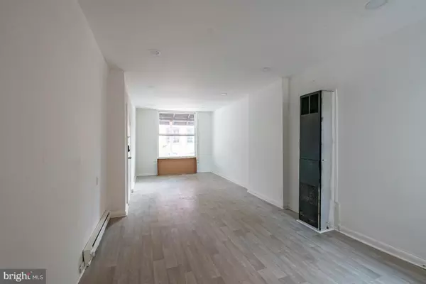 Reading, PA 19604,741 N 8TH ST