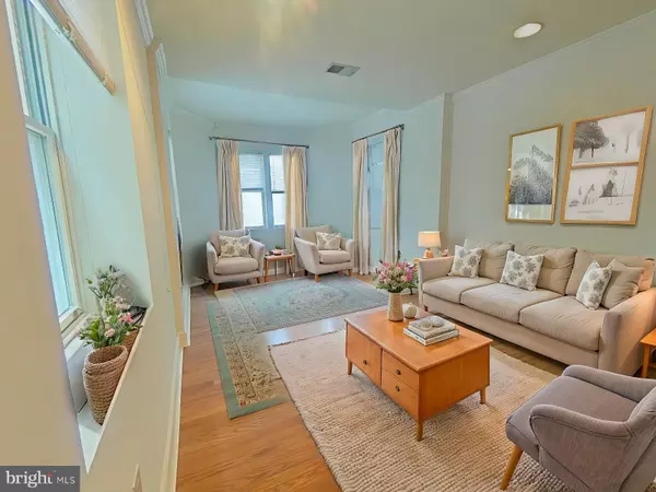 Philadelphia, PA 19146,606 S 16TH ST #2