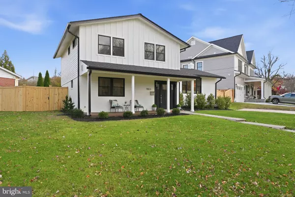 Bethesda, MD 20817,9803 DE PAUL DR