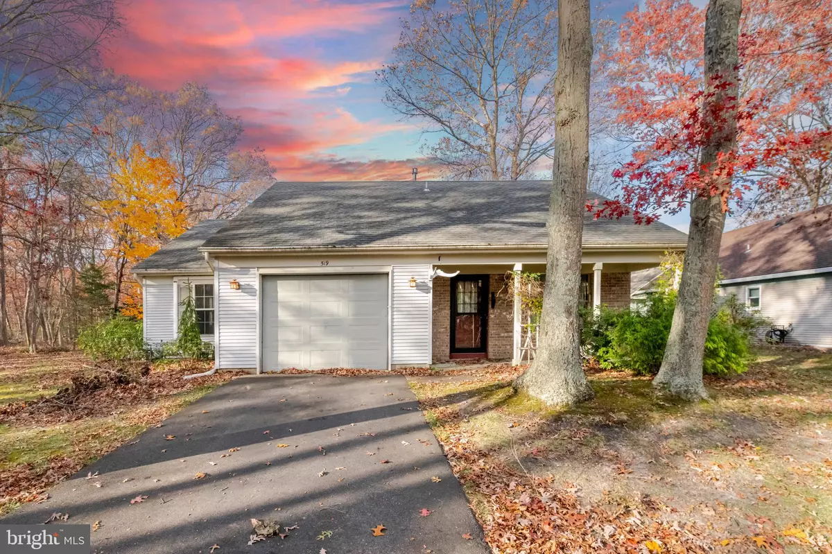 Whiting, NJ 08759,519 PETUNIA LA N