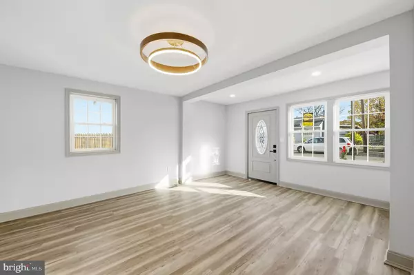 Mount Holly, NJ 08060,233 CHESTNUT ST