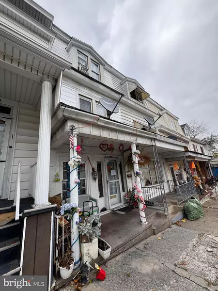 1227 W WALNUT ST, Ashland, PA 17921