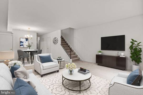 Blue Bell, PA 19422,18 YORKTOWN CT