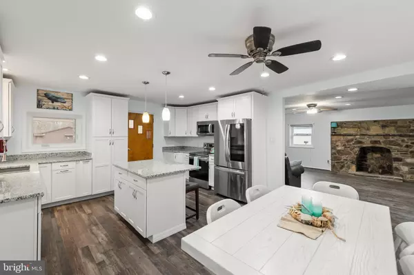 2913 WARDENSVILLE GRADE, Winchester, VA 22602