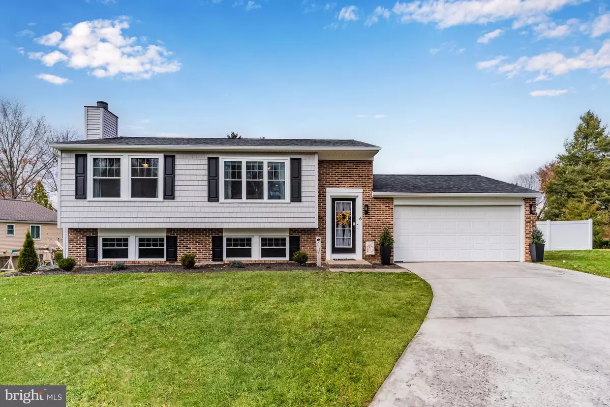 Camp Hill, PA 17011,6 MANDY CT