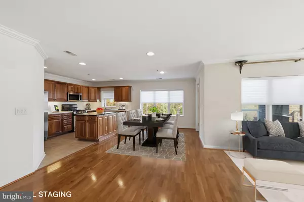 Lutherville Timonium, MD 21093,12240 ROUNDWOOD RD #408