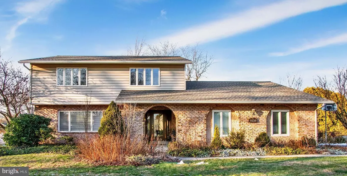 1809 SQUIRE CT, Wyomissing, PA 19610