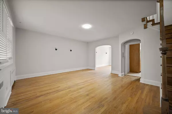 Catonsville, MD 21228,30 NUNNERY LN