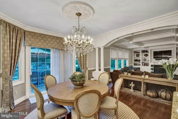 Middletown, NJ 07748,4 DEL RAY CT