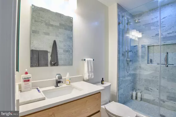 Washington, DC 20003,1000 NEW JERSEY AVE SE #1029