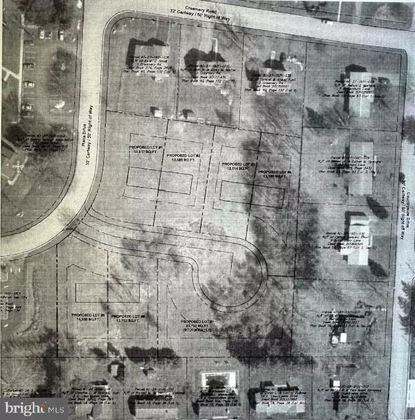 Boiling Springs, PA 17007,PLAZA DR