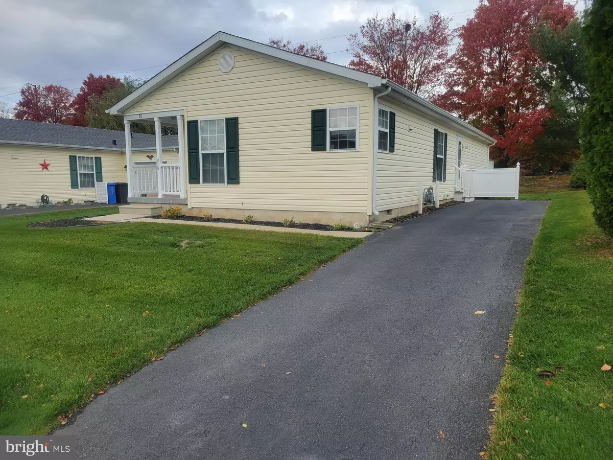 Manahawkin, NJ 08050,30 FORT LEE DR