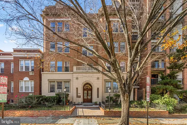 3100 WISCONSIN AVE NW #403, Washington, DC 20016