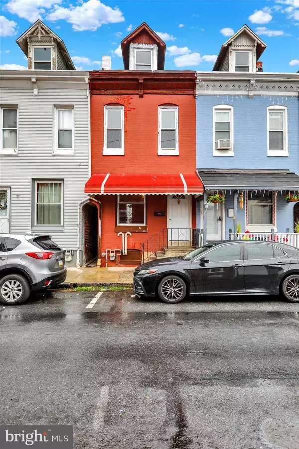 Reading, PA 19604,1053 MOSS ST