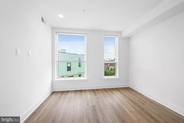 Philadelphia, PA 19104,4324 LANCASTER AVE #101