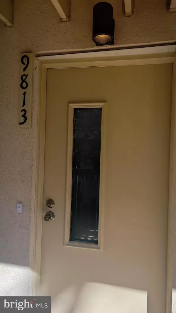 Gaithersburg, MD 20886,9813 HELLINGLY PL #76