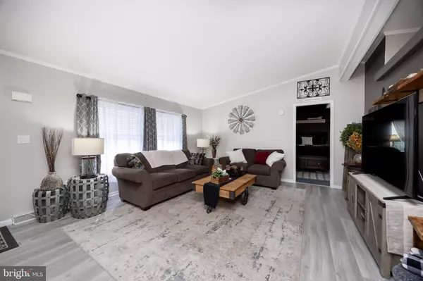 Royersford, PA 19468,107 CARVER LN