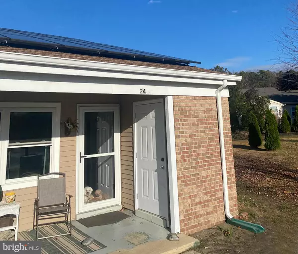 Southampton, NJ 08088,24 FARRINGTON CT