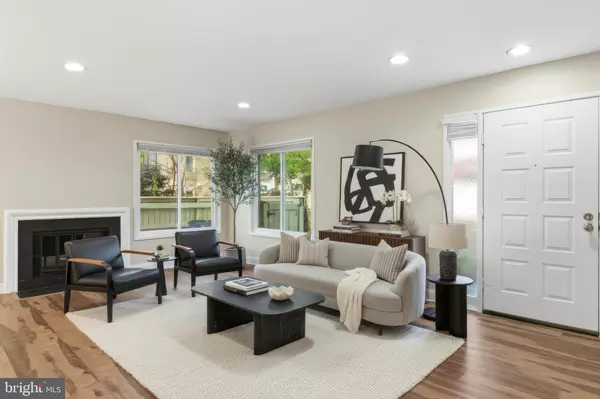 20 LEA POND CT, Montgomery Village, MD 20886