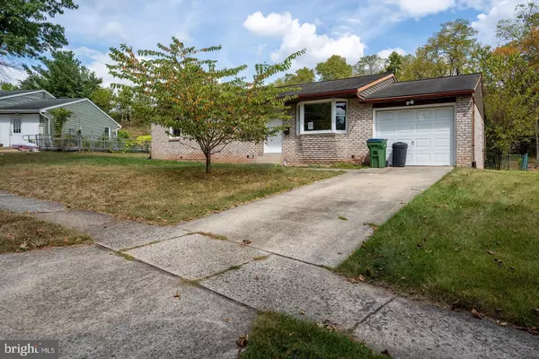 Harrisburg, PA 17109,3748 TUDOR DR