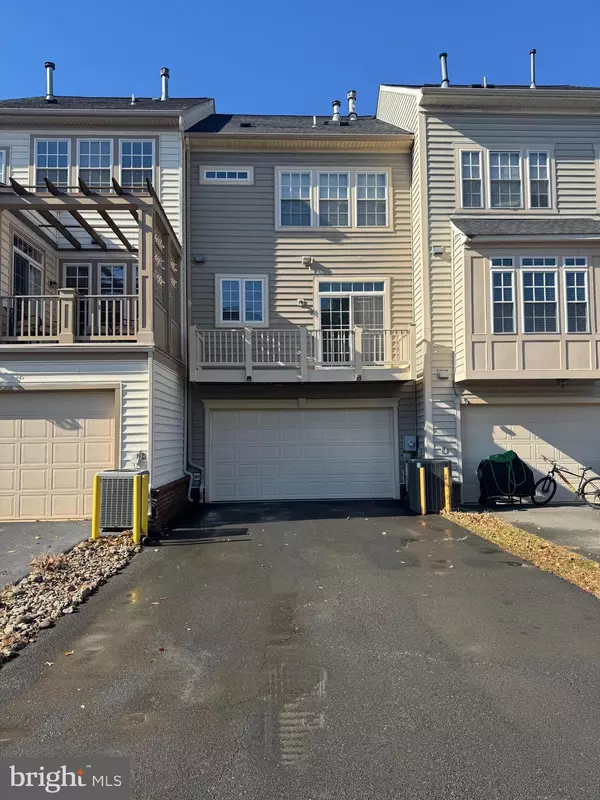 Bristow, VA 20136,10423 RIFLE RD