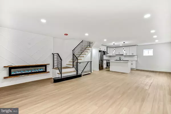 Philadelphia, PA 19131,5640 WYNDALE AVE