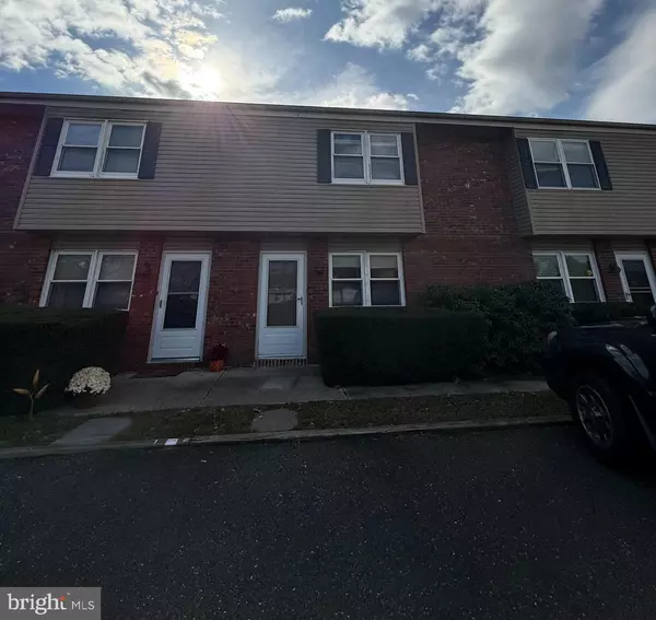 1123 ALMOND RD #2, Pittsgrove, NJ 08318