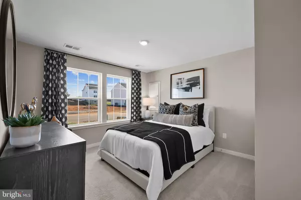 Charles Town, WV 25414,409 ECLIPSE ST