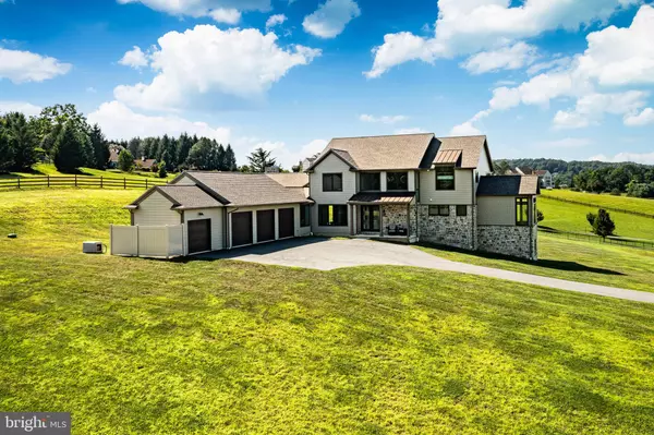 Chester Springs, PA 19425,45 WYNDEMERE LAKE DR