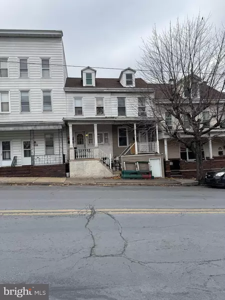 1721 CENTRE ST, Ashland, PA 17921