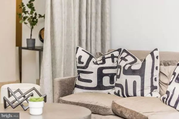 Phoenixville, PA 19460,131 BRIDGE ST #1B-2-2329