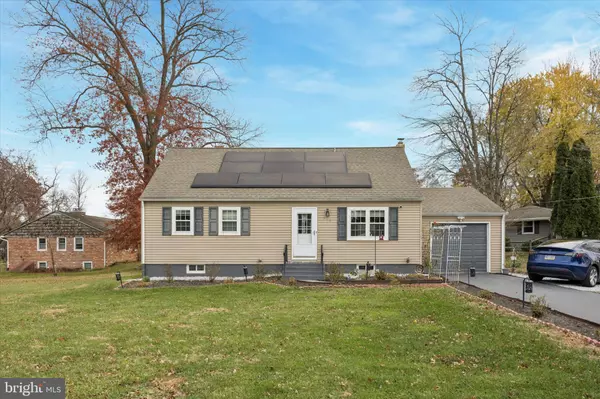 315 OAK LN W, Exton, PA 19341