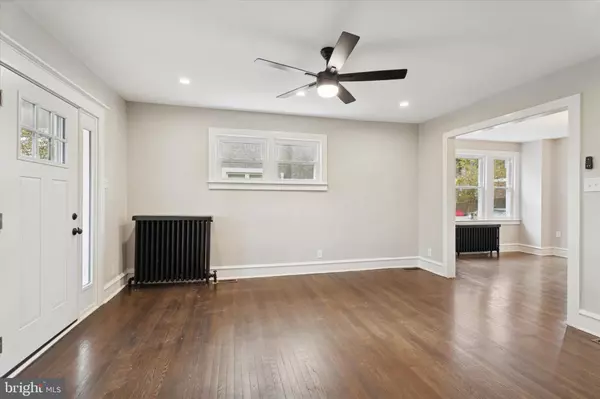 Lansdowne, PA 19050,223 W PLUMSTEAD AVE