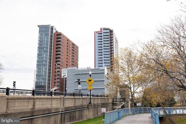 Wilmington, DE 19801,105-UNIT CHRISTINA LANDING DR