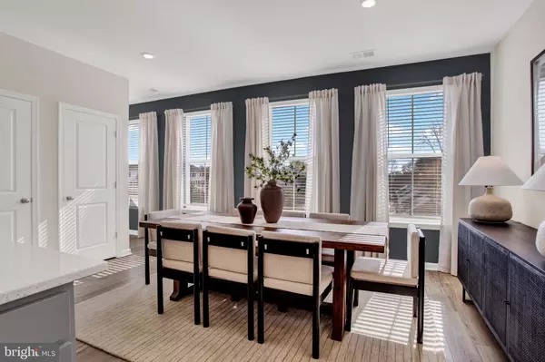 Manassas, VA 20110,9666 SWALLOWTAIL LN