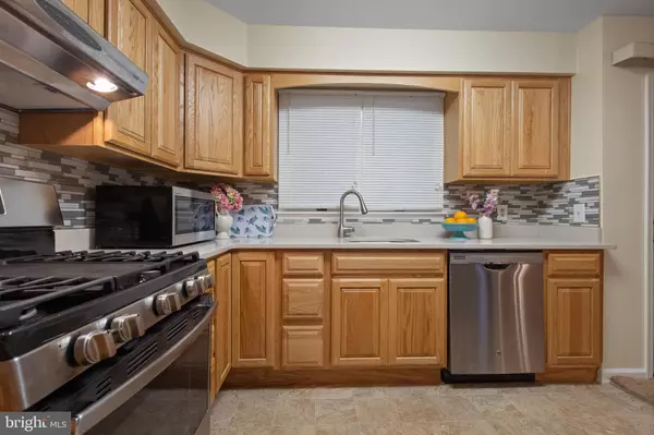 Tuckerton, NJ 08087,27 KETCH CT