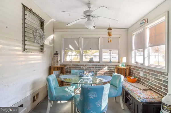 Berlin, MD 21811,11451 GUM POINT RD #17