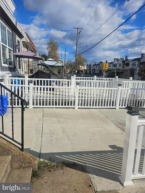 Philadelphia, PA 19142,6405 DICKS AVE